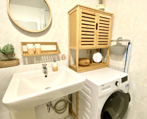 ferienwohnung-cottbus-beige-badezimmer-4