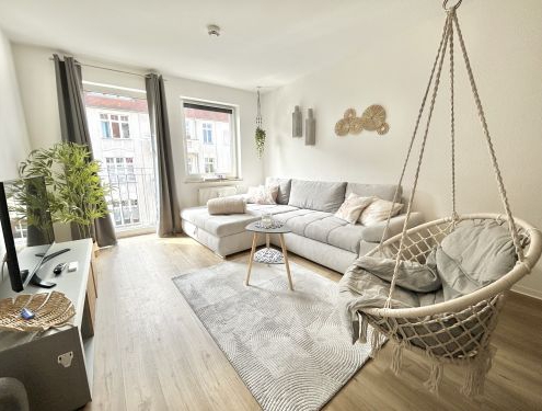 Wohnzimmer der Ferienwohnung Grey in Cottbus